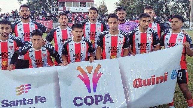 Colón de San Justo se hizo fuerte de local y venció a Argentino de San Carlos.