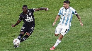 Central Córdoba y Atlético Tucumán juegan en Santiago del Estero una nueva edición del Clásico norteño.