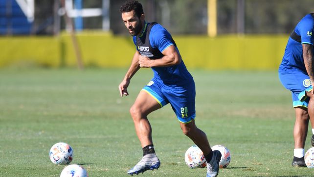 Gamba pudo hacer fútbol, a diferencia de Avila.