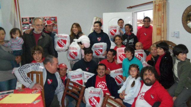 La Peña Roja Raúl Reula de Paraná celebra este viernes su 30° aniversario con una colecta solidaria destinada donde serán beneficiadas dos instituciones
