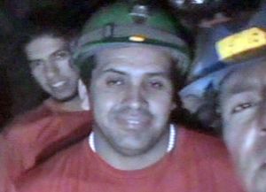 Descartan peligro de derrumbe durante el rescate de los mineros