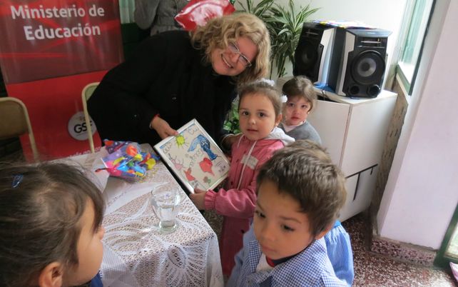 Entregaron aportes para realizar obras de infraestructura en escuelas locales