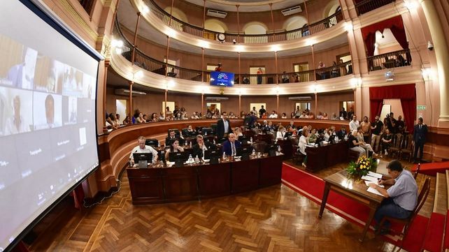 Diputados creó 300 cargos para la Policía y Puntos de Encuentro Familiar