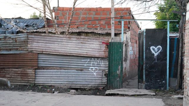 El hombre de 30 años fue asesinado de un escopetazo&nbsp;en un pasillo de Lima y Amenábar.