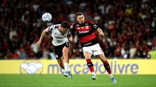 Estudiantes perdió con el Flamengo en Brasil y comprometió su pase a octavos