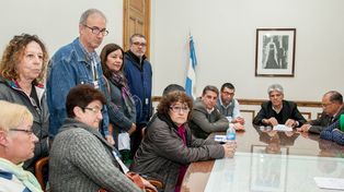 Docentes y senadores se reunieron por la Caja de Jubilaciones