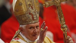 Benedicto XVI le abre a la Iglesia Cat&oacute;lica una puerta al siglo XXI