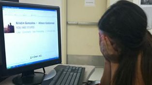 Acusan a un chico de instigar al suicidio masivo en las redes