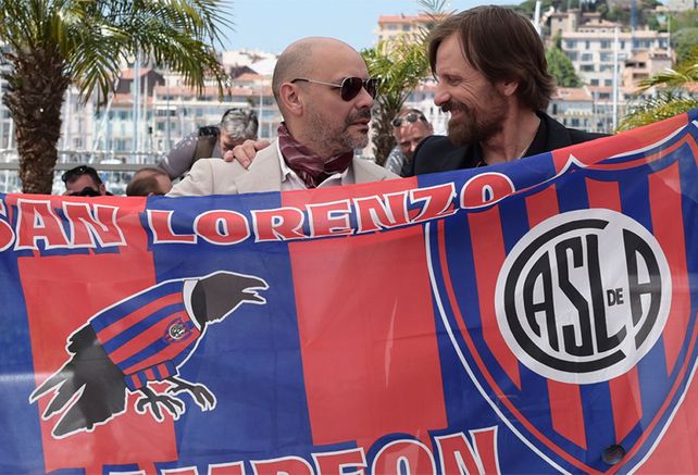 Viggo Mortensen llevó su locura por San Lorenzo a la alfombra roja de Cannes