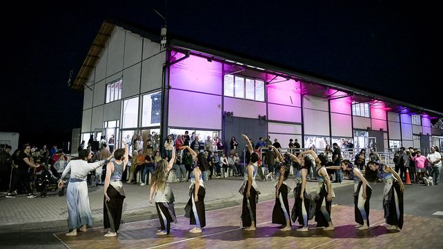 La cuarta&nbsp; edición de la Feria Diseña Paraná: Me atravesaba un río se desarrolla hasta el domingo 23