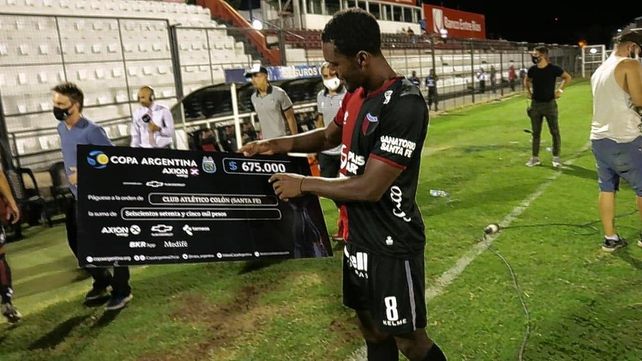 Yeiler Góez: Quiero disfrutar mi presente en Colón