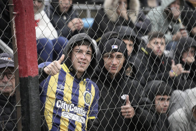 Newells y Central disputan siete clásicos en inferiores de Rosarina en el Centro Griffa. Foto: Sebastián Suárez Meccia (La Capital)