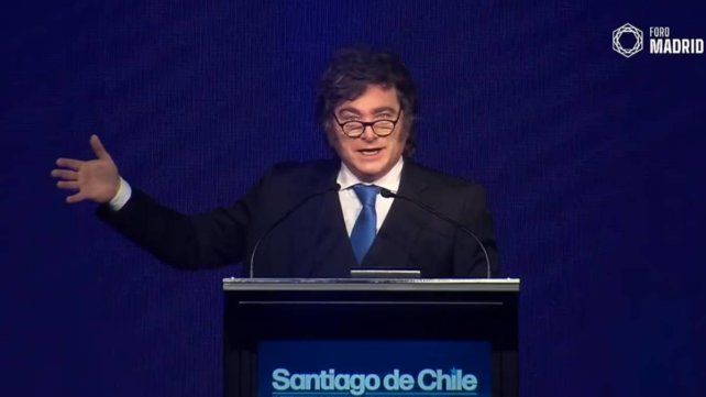 En Chile, Javier Milei reivindicó el derrocamiento de Allende, criticó a Pedro Sánchez y a Macri