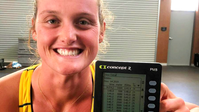 Georgina Rowe batió el récord mundial de canotaje aislada