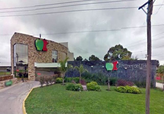 Se fueron sin pagar del hotel alojamiento, chocaron tras una persecución y fueron detenidos