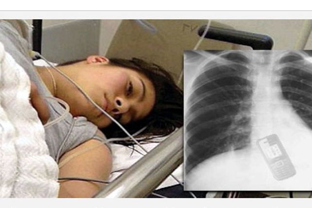 Era falsa la noticia de la joven brasileña que se tragó el celular por miedo