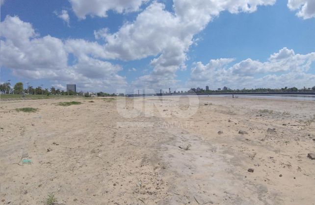 Guardavidas advierten peligros por la bajante y piden adelantar la temporada de playa