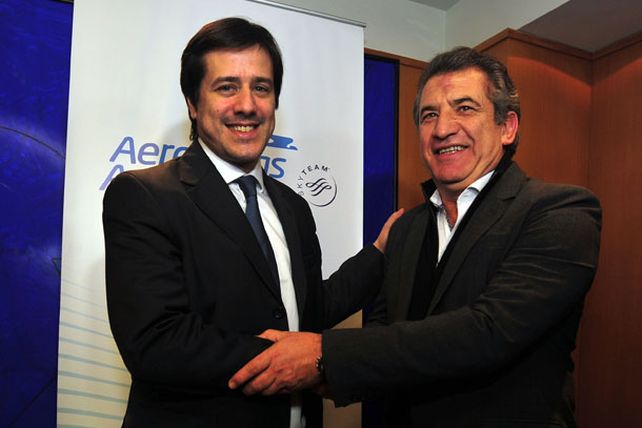 Aerolíneas y Entre Ríos firmaron un acuerdo para volar a Paraná