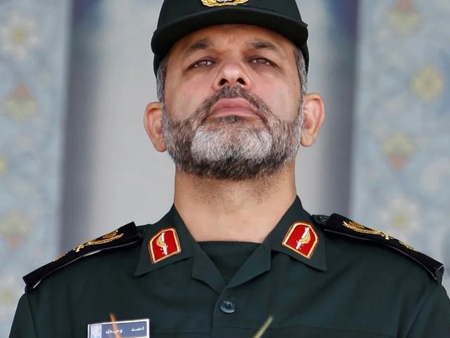 Ahmad Vahidi tiene pedido de captura de Interpol por el atentado a la Amia.
