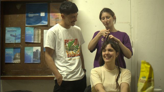 Una noche de toma en Humanidades: charlas, mate, bolsas de dormir y juegos de cartas
