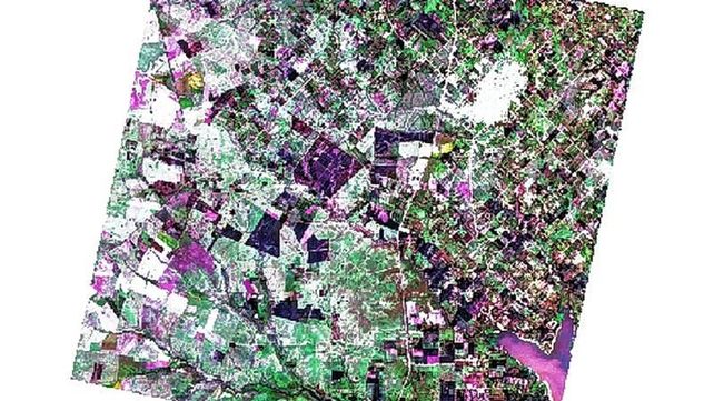 Para la investigación. Se utilizan imágenes satelitales de la misión satelital Prisma