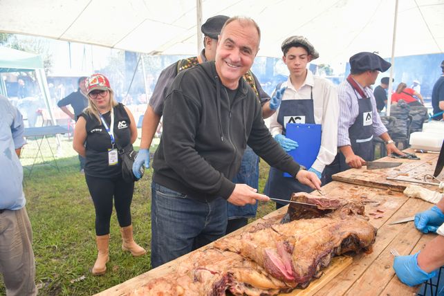 Alvear vivió sus fiestas patronales con una convocatoria récord y un cierre multitudinario