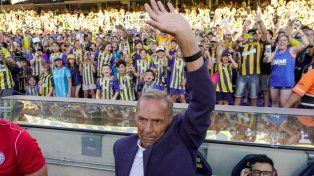 Russo agradece a los hinchas de Central cuando le tocó venir con San Lorenzo, después de ser campeón con el Canalla.