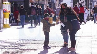 Comercios siguen abiertos y cierran bares y restaurantes