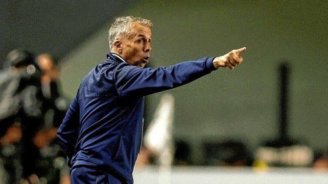 Gustavo Álvarez dejó de ser el DT de San Lorenzo.