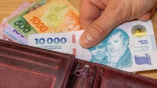 Los salarios acumularon cuatro meses de caída y quedaron por debajo de la inflación: cuál es el ingreso promedio en Santa Fe
