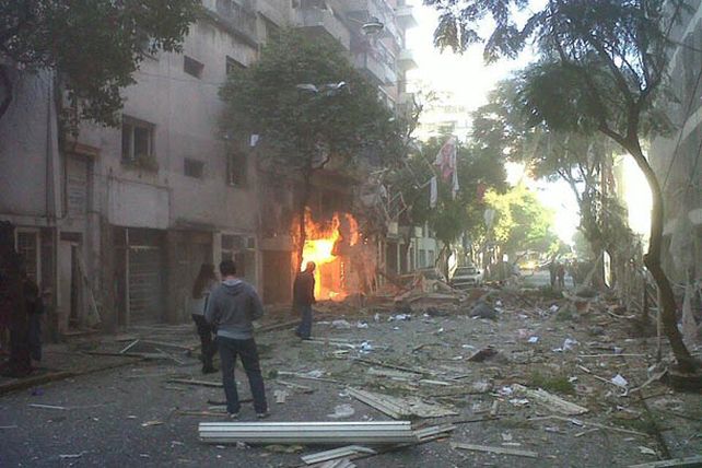 Un muerto y 30 heridos por la fuerte explosión en Rosario