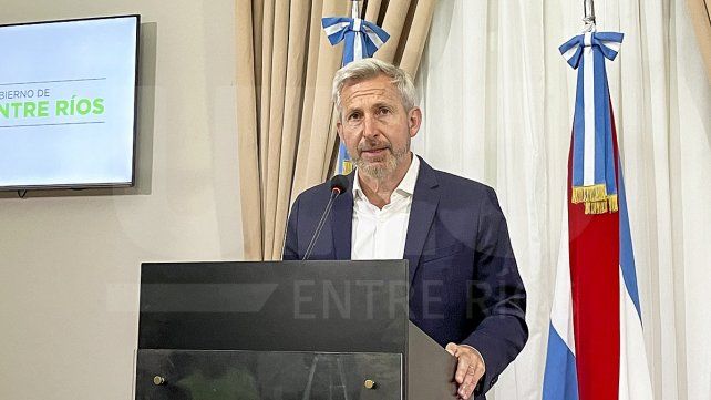 El gobernador Rogelio Frigerio descartó la idea de emitir cuasimoneda