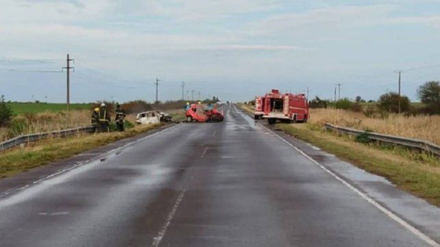 Dos autos chocaron de frente este jueves cerca de Larroque