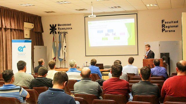 En el marco de la Ley de Energía Eléctrica Sostenible se explicó cómo usuarios de fuentes renovables de energía pueden convertirse en generadores.&nbsp;
