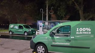 Comienzan a funcionar los primeros surtidores para autos eléctricos en la provincia