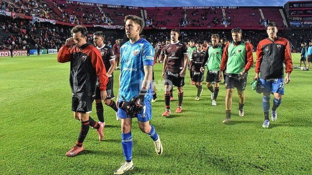 Los jugadores de Colón con contrato que están siendo evaluados por Medrán y Colotto