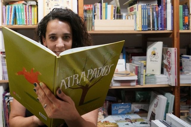 Martina Mainelli, dueña de la librería de calle Dorrego al 800.