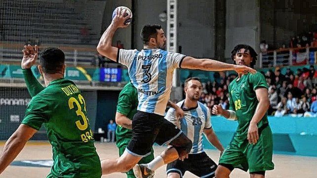 Los Gladiadores jugaron un enorme segundo tiempo y se subieron a lo más alto del podio.