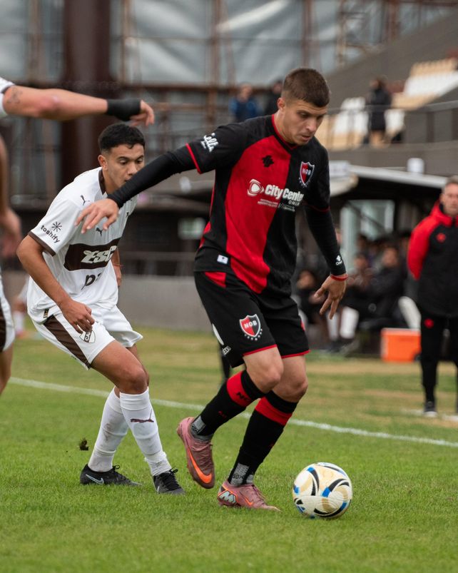 Los pibes de Newells pudieron igualar después de mucho insistir