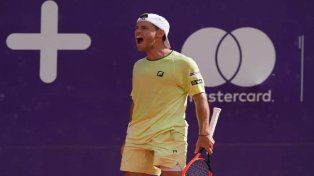 Peque Schwartzman consiguió una notable victoria en el Argentina Open.