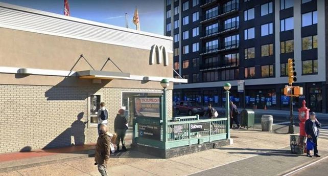 El local de comidas rápidas donde ocurrió el ataque está en Brooklyn.