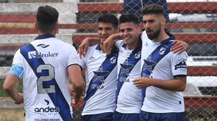 Brown de Madryn busca trepar a la cima en Mendoza