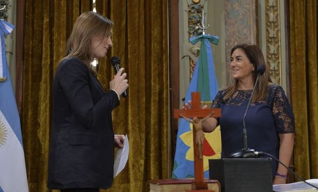 Expuesta por la denuncia de los aportantes Truchos, Vidal echó a la contadora de la Provincia