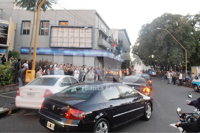 Silencio y angustia en el último adiós al dirigente sindical Alberto Maguid