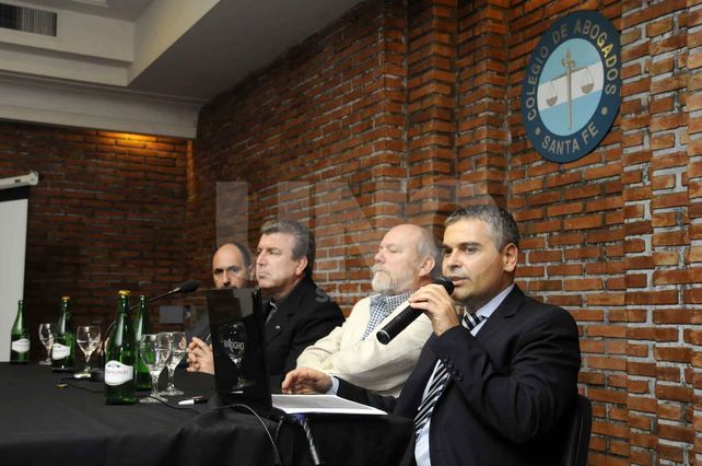 Se realizó un panel sobre políticas públicas y seguridad