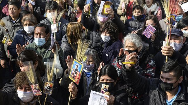 San Cayetano: la iglesia advirtió por inflación asfixiante