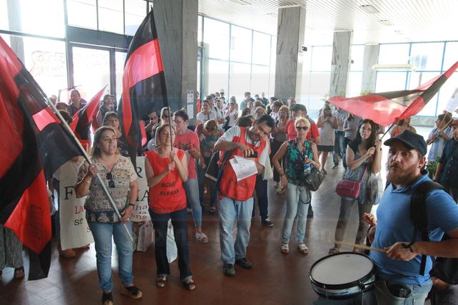 Agmer Paraná reclama enmendar errores en la liquidación de los salarios docentes