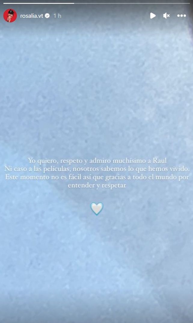 La historia de Instagram con la que Rosalía se refirió a su separación de Rauw Alejandro y negó infidelidad.