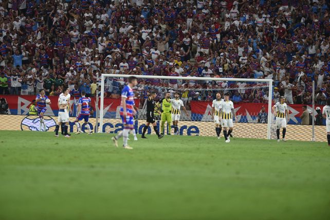 Fortaleza le dio vuelta el partido a Central