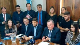 El interbloque que presiden el diputado Maximiliano Pullaro y el senador Felipe Michlig.